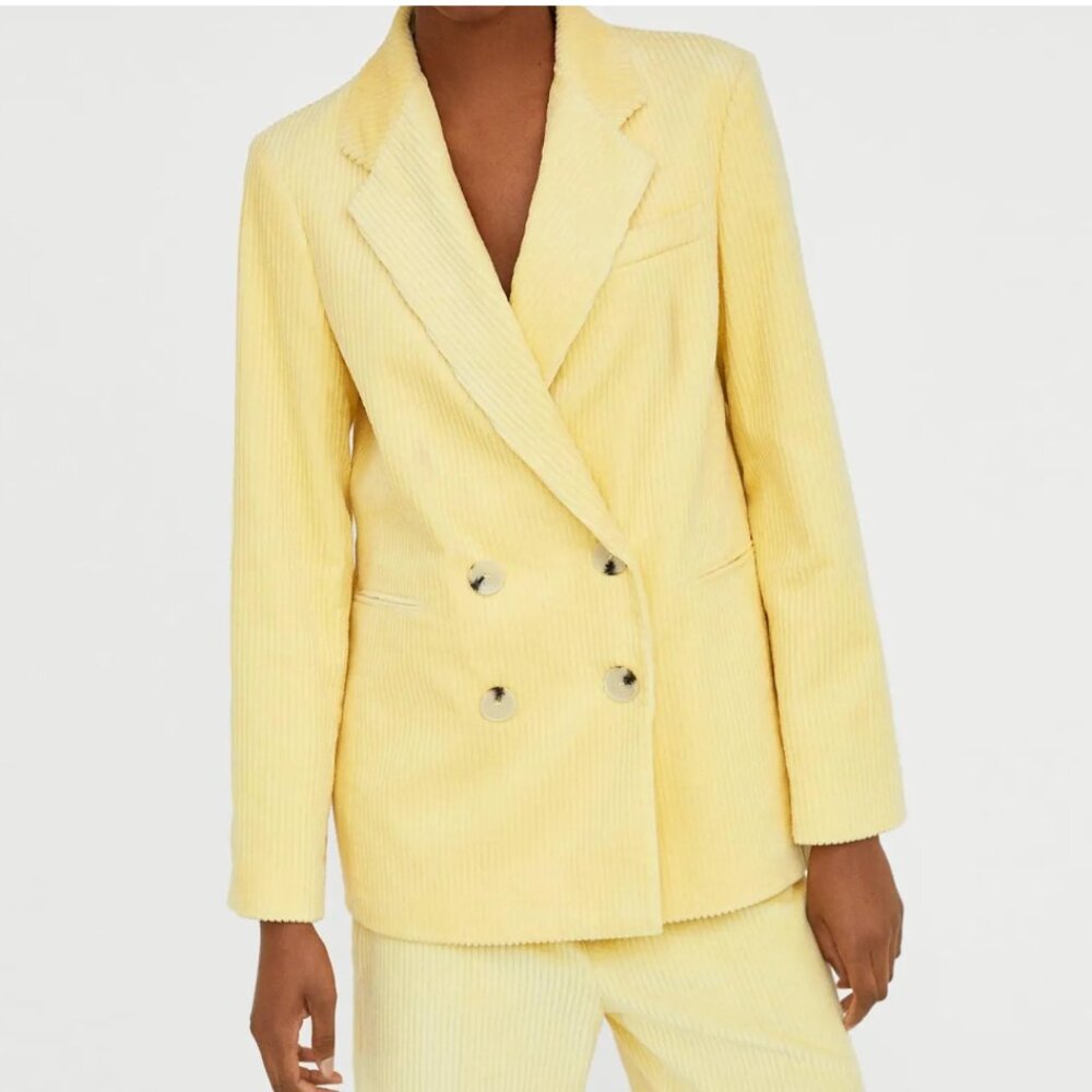 NWOT ZARA YELLOW CORDUROY DOUBLE BREASTED BLOGGER'S FAVORITE BLAZER - L - Picture 1 of 9